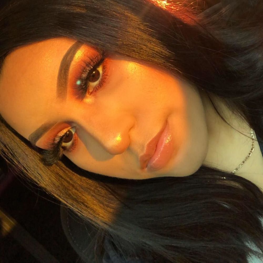 Meet your Posher, Jasmine